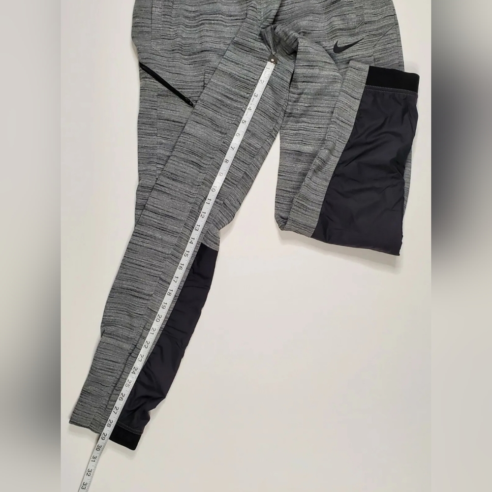 Nike Size M Therma Winterized Showtime Jogger Pants - Picture 4 of 12
